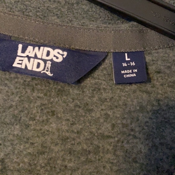 Lands End 100% polyester vest; size large - Picture 2 of 4